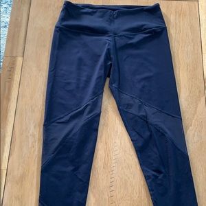Victoria’s Secret Sport workout legging 7/8